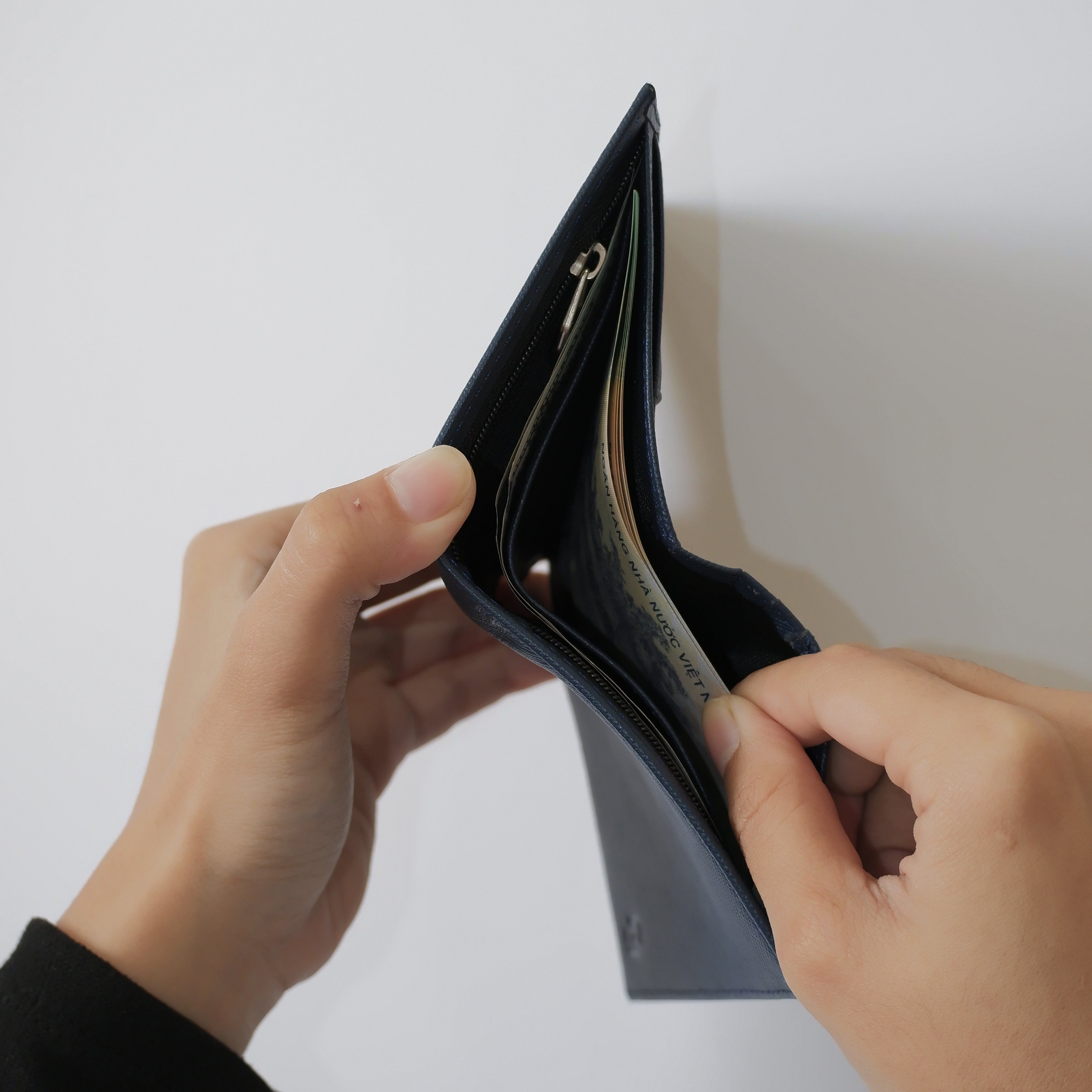 Ví Da Saffiano Đứng Basic [V07DSA]